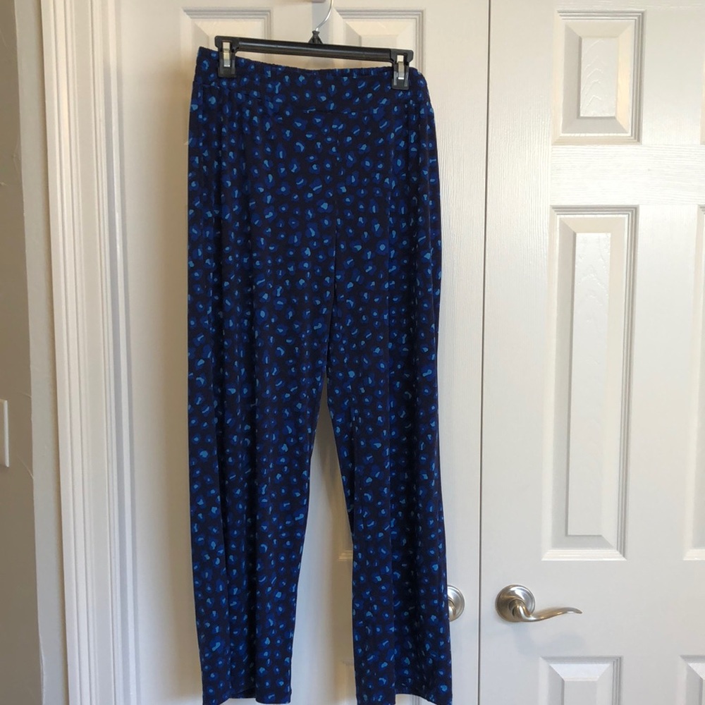 IMAN animal print pant. Women’s size large in petite.